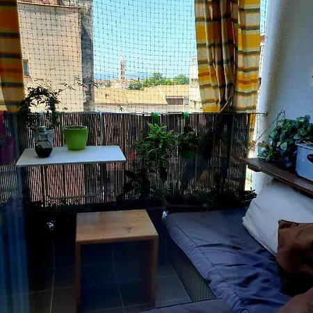 Tide Apartman